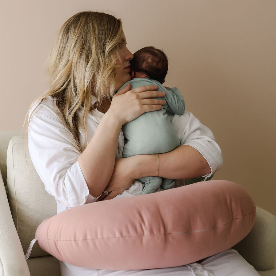 Feeding Pillow + Organic Cover Set | Gumdrop