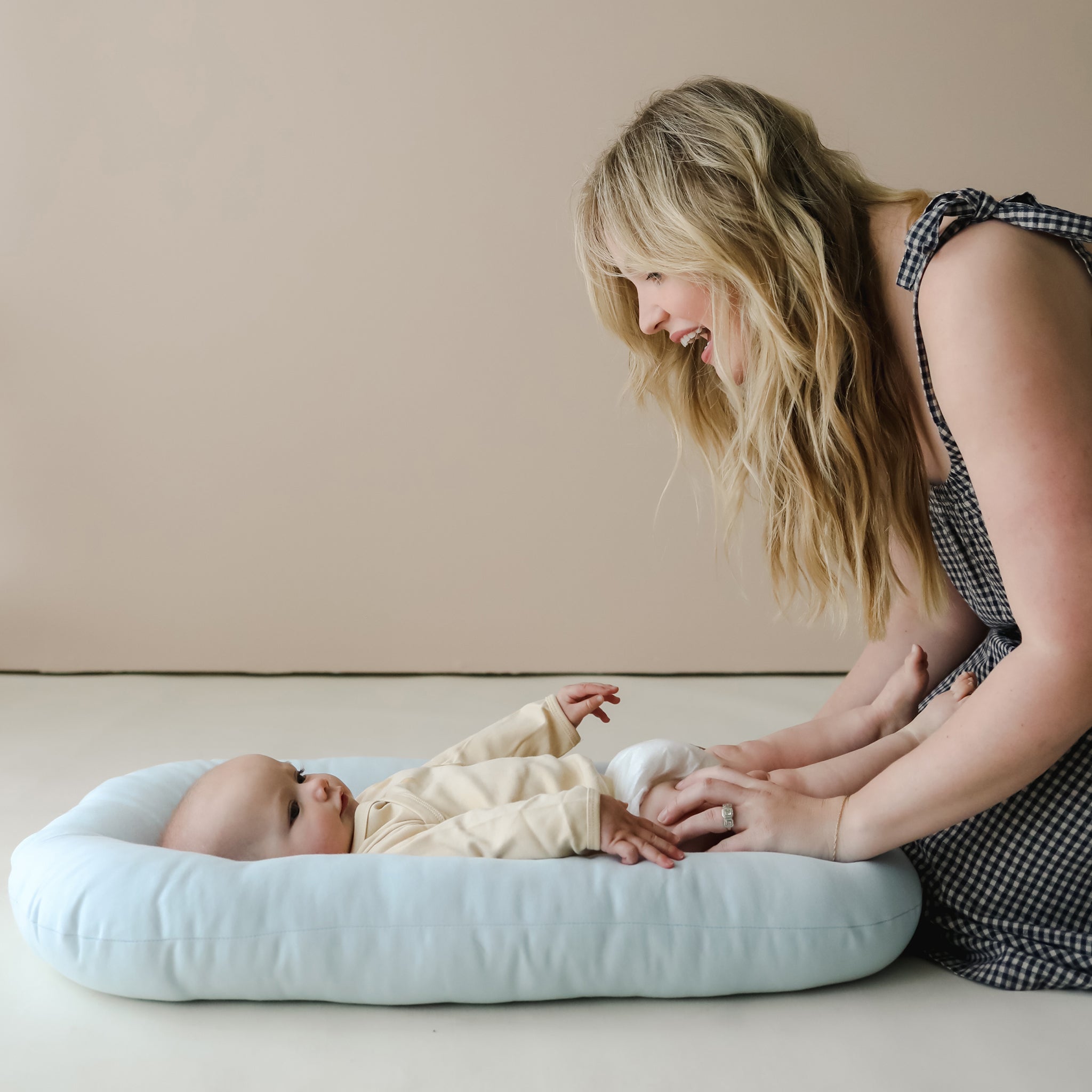 Infant Lounger | Bluebell – Snuggle Me Organic
