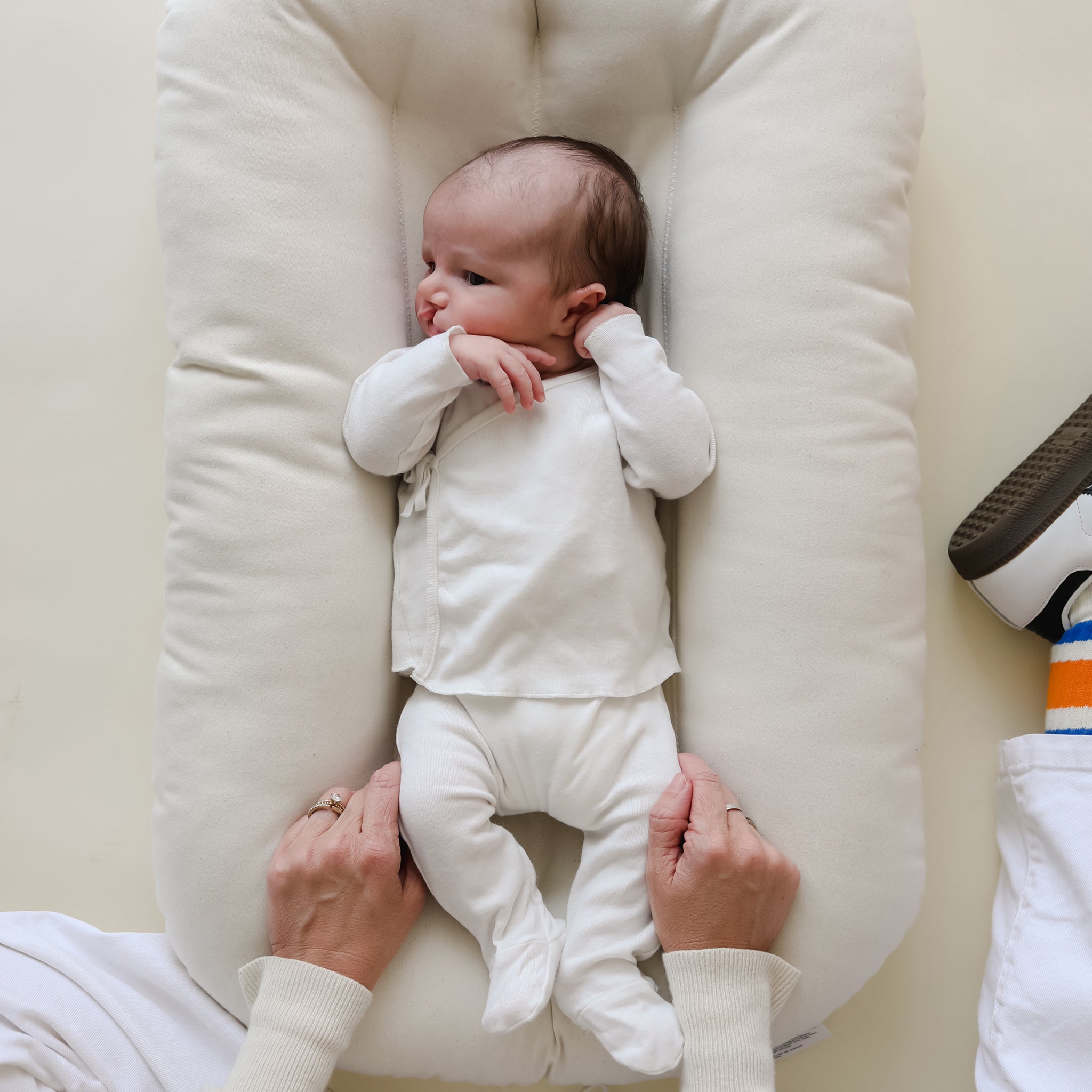 Infant Lounger | Natural – Snuggle Me Organic